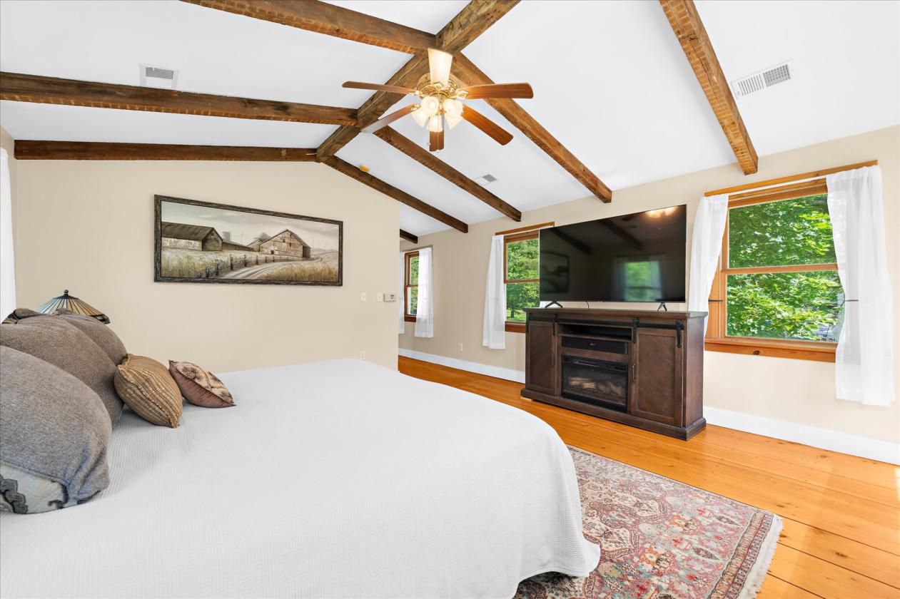 Welcome to 179 Lindbergh Road - photo 17