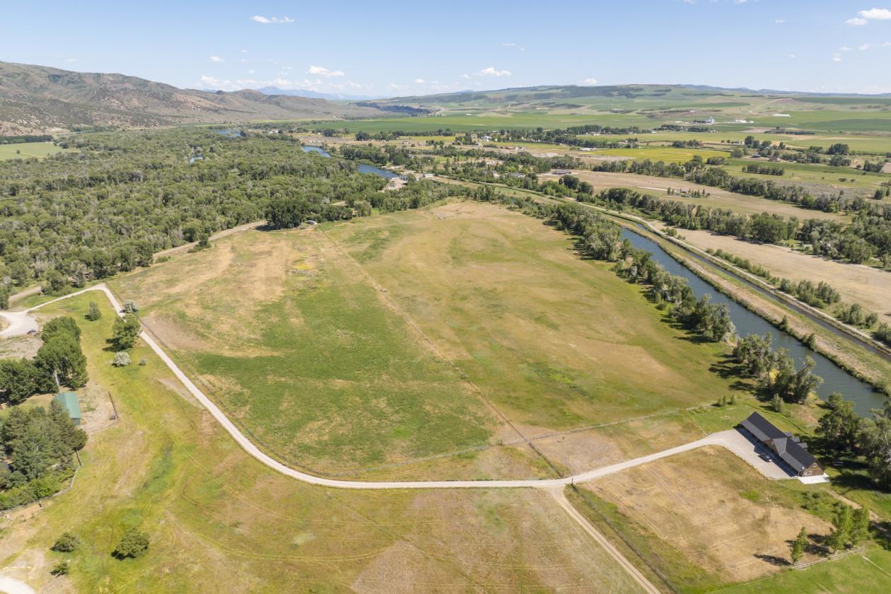 Beautiful Horse Property near the Snake River! - photo 8