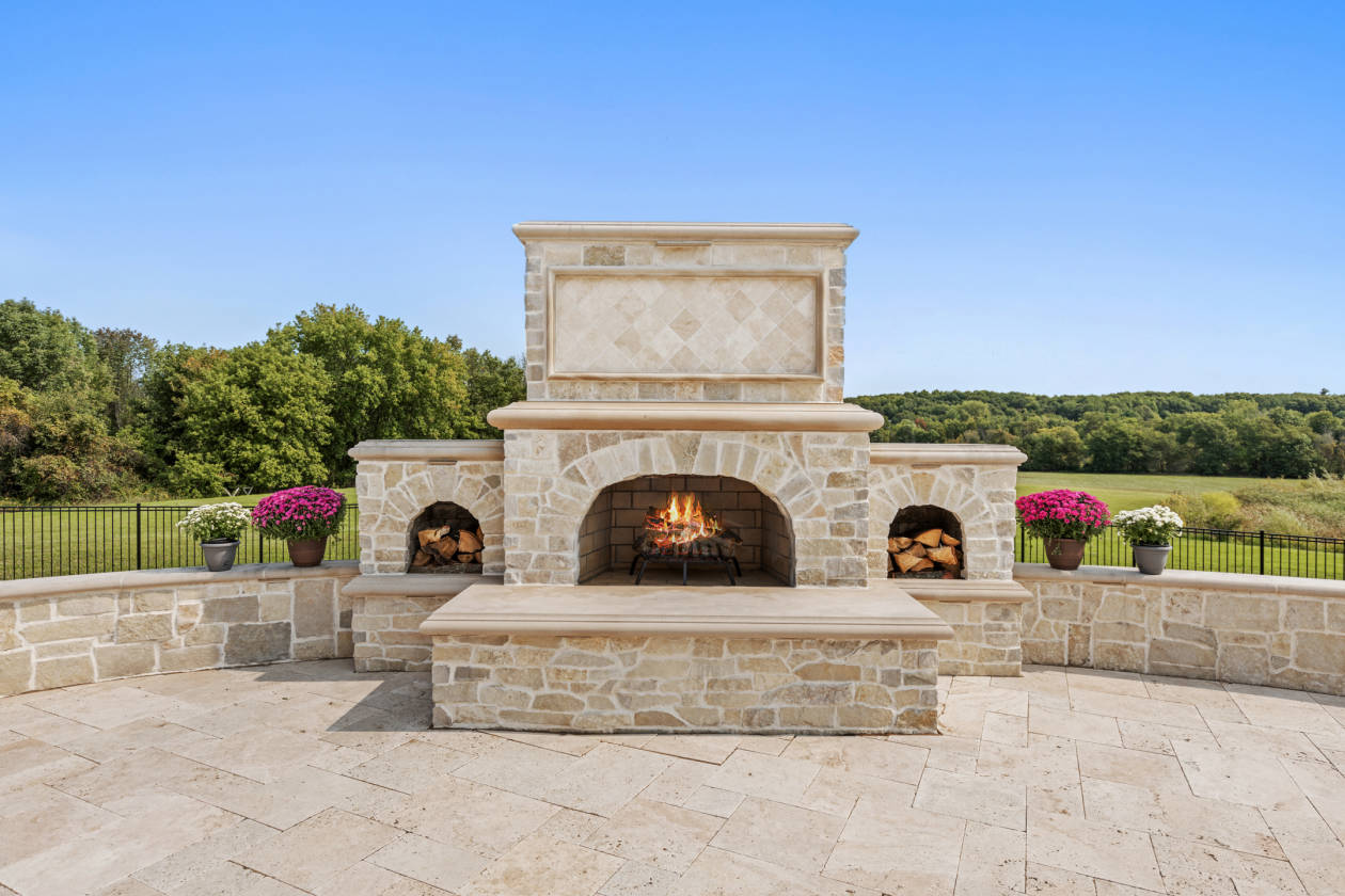 Horse farm For Sale Metamora, Lapeer County, Michigan