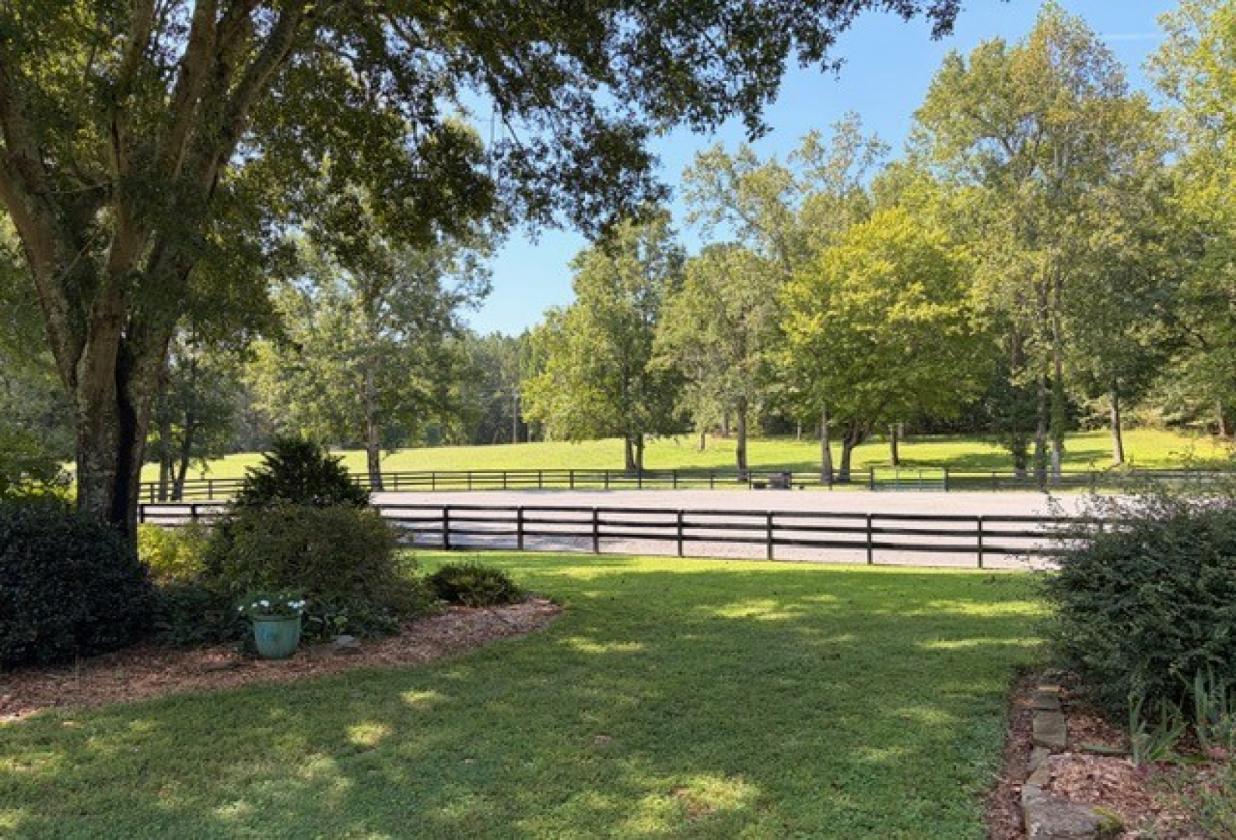 Equestrian Country Estate/ Private Lake/ 53 acres - photo 16