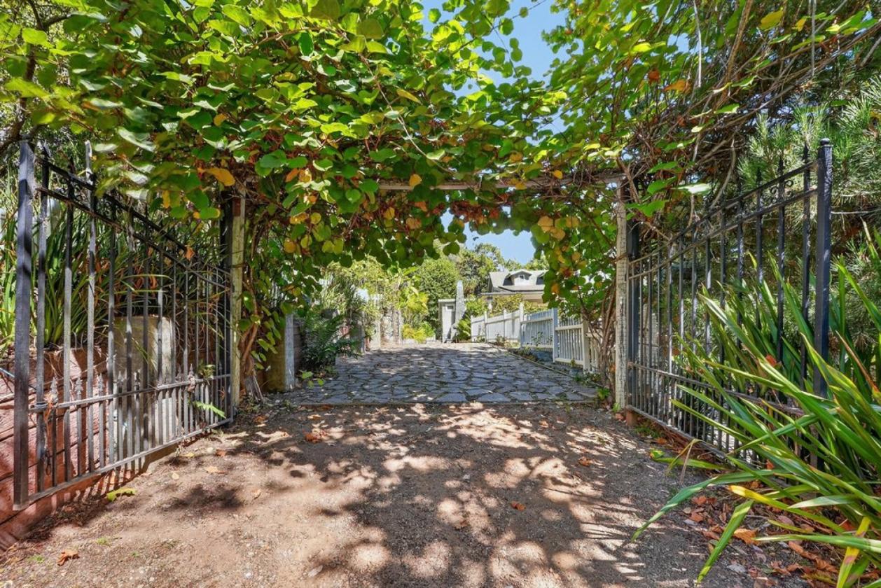 Legendary Willowpond Equestrian Estate - photo 27