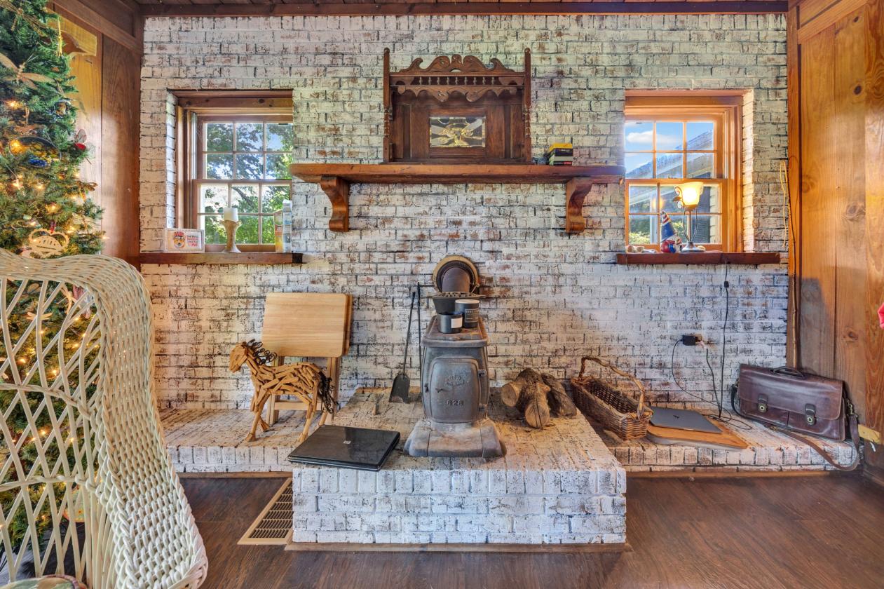 Exceptional 2.98 acre horse property with home - photo 13