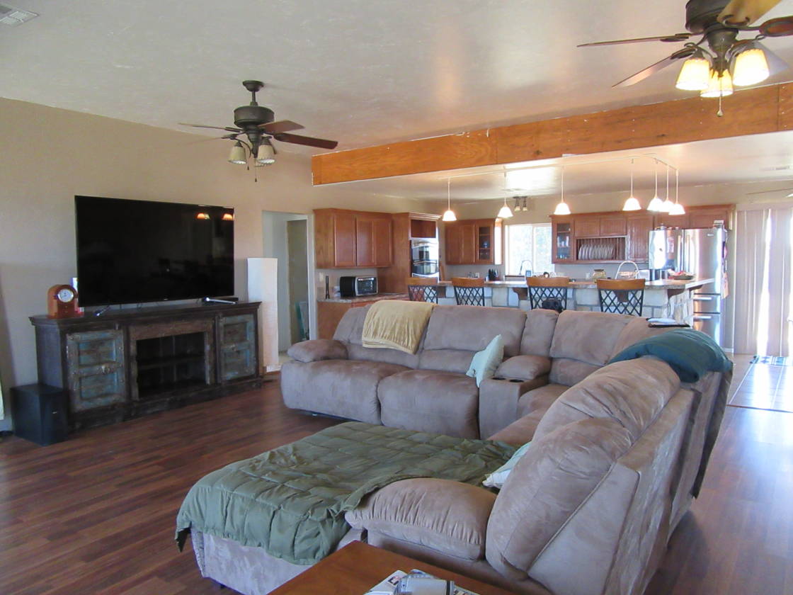 20 acre Horse Property / 6 stall barn, totally fenced... Chandler