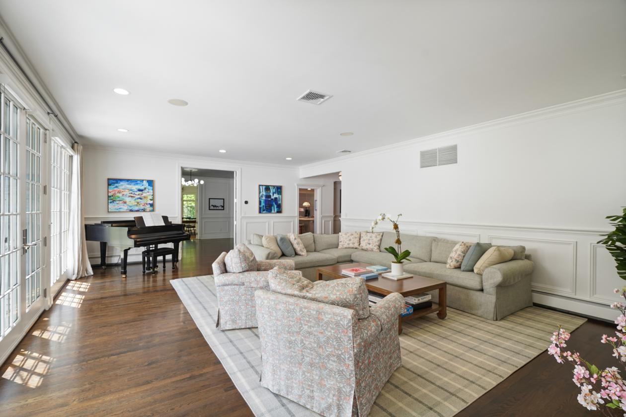 Meadow Ridge Farm - Luxury Horse Property - photo 11