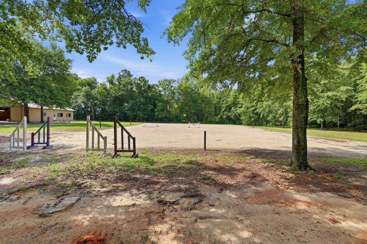 Tucked Away Farm - Horse Oasis - photo 23