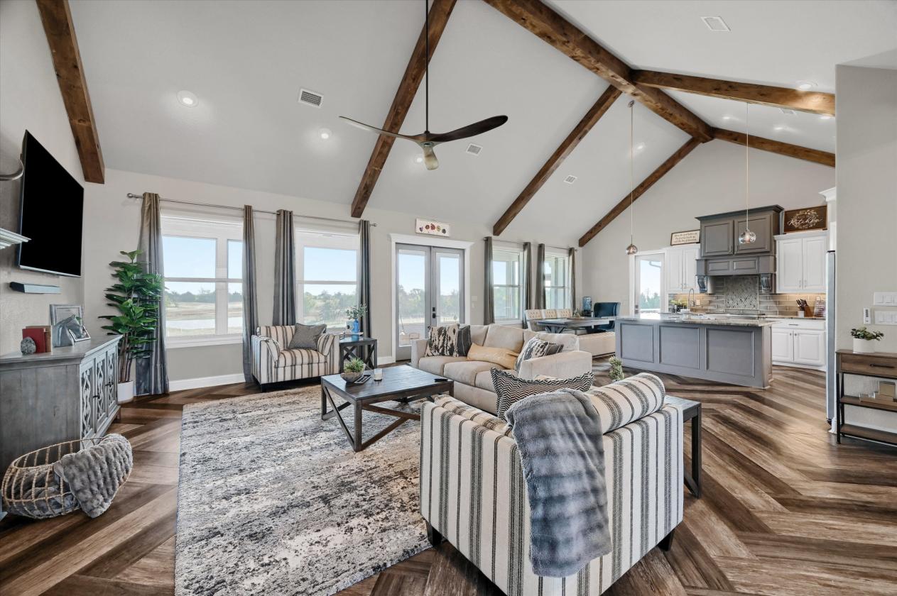 Breathtaking 20+ acre paradise for equestrians - photo 15