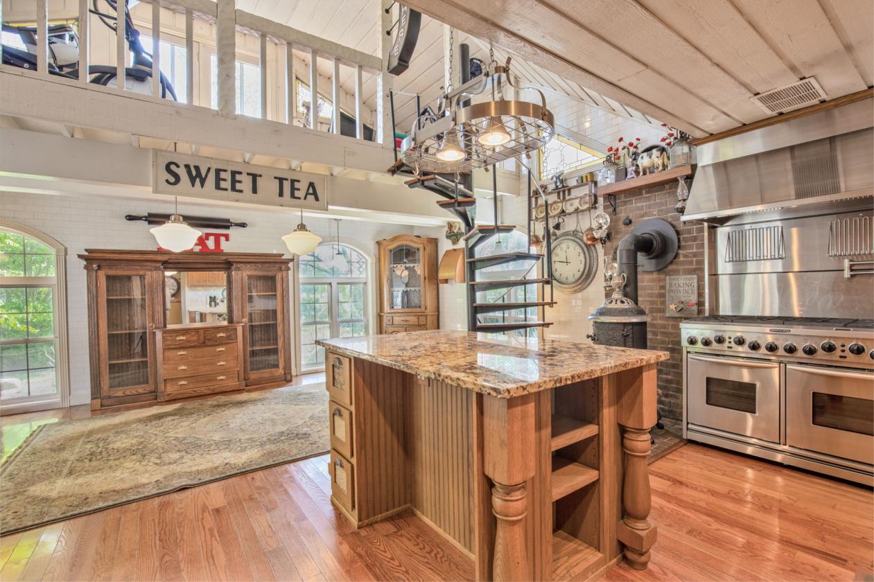 Equestrian Estate or Corporate Retreat near LEAP - photo 19