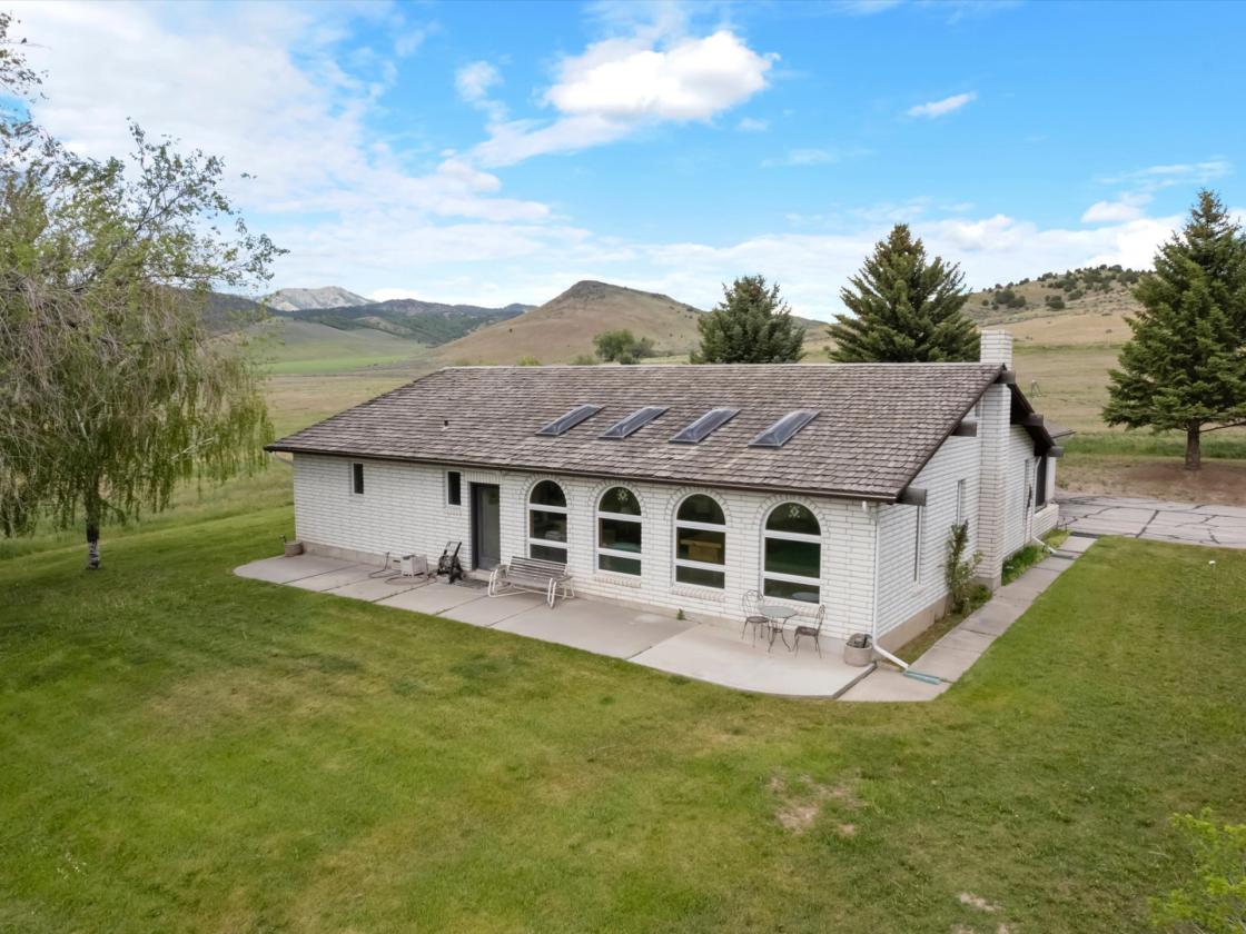 Horse Property on 138+/- Acres Bordering BLM - photo 4