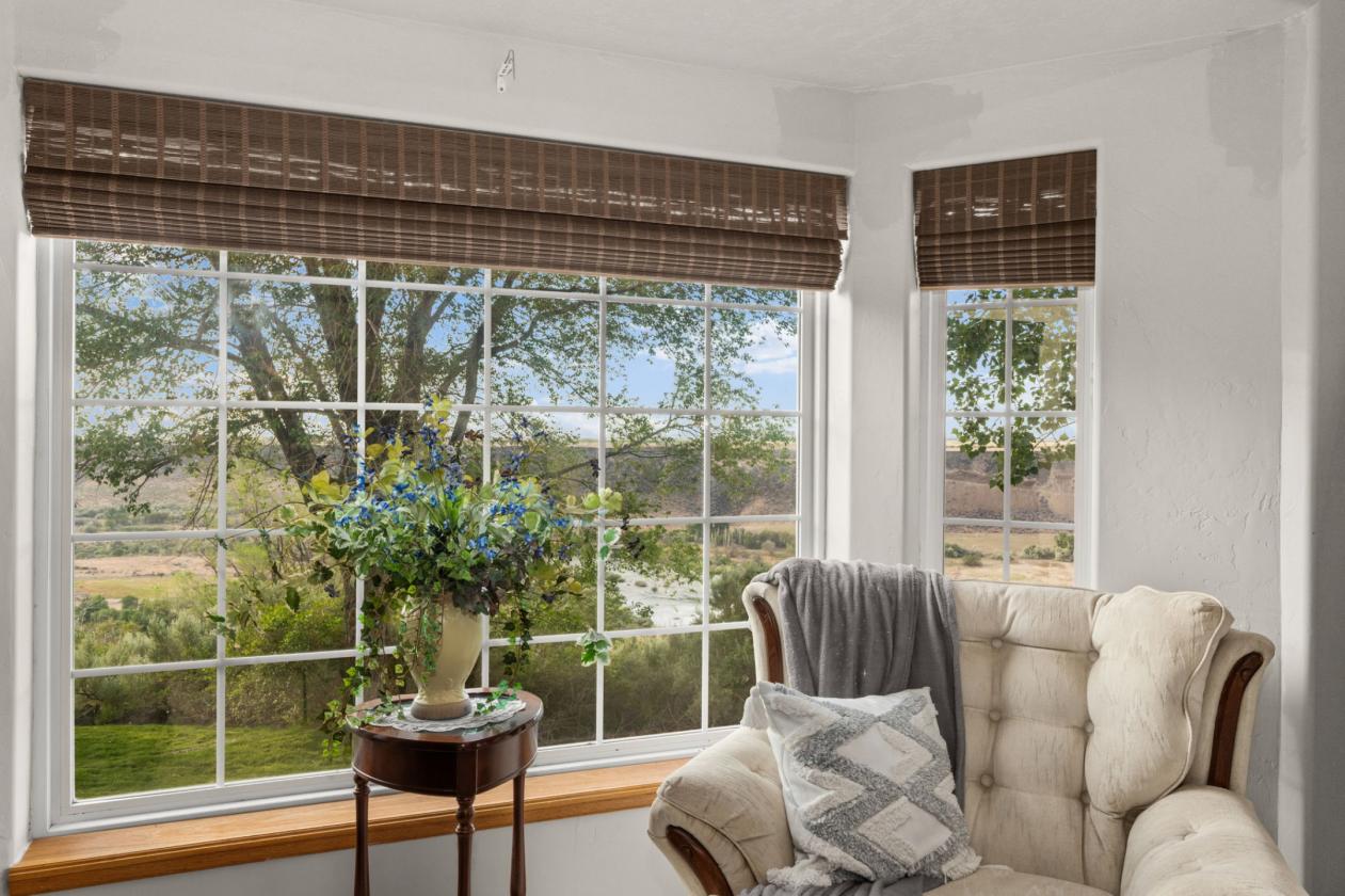 Legacy Equestrian Property with Jaw Dropping Views - photo 17