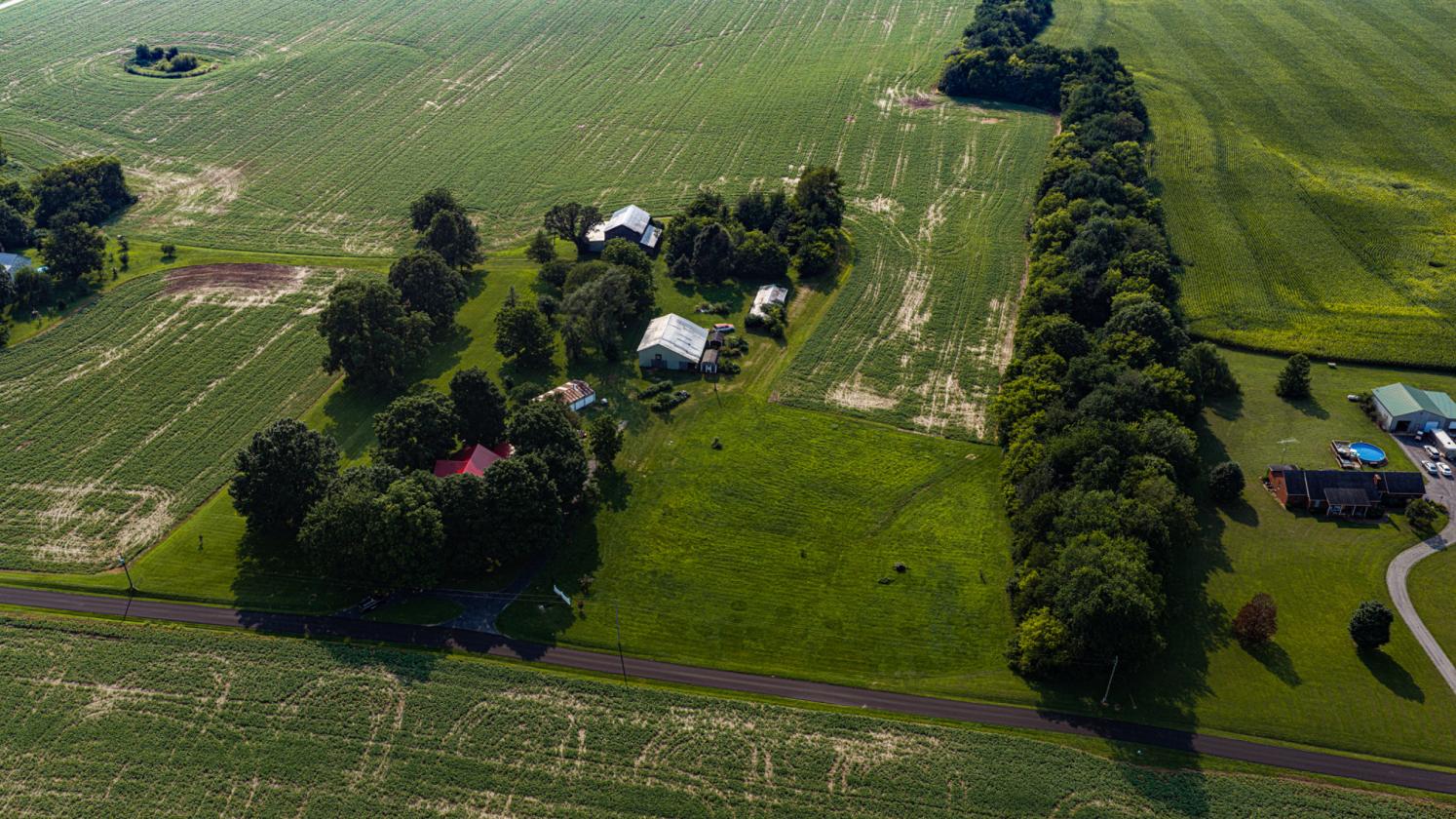 GORGEOUS PROPERTY WITH 12.72 ACRES - photo 19