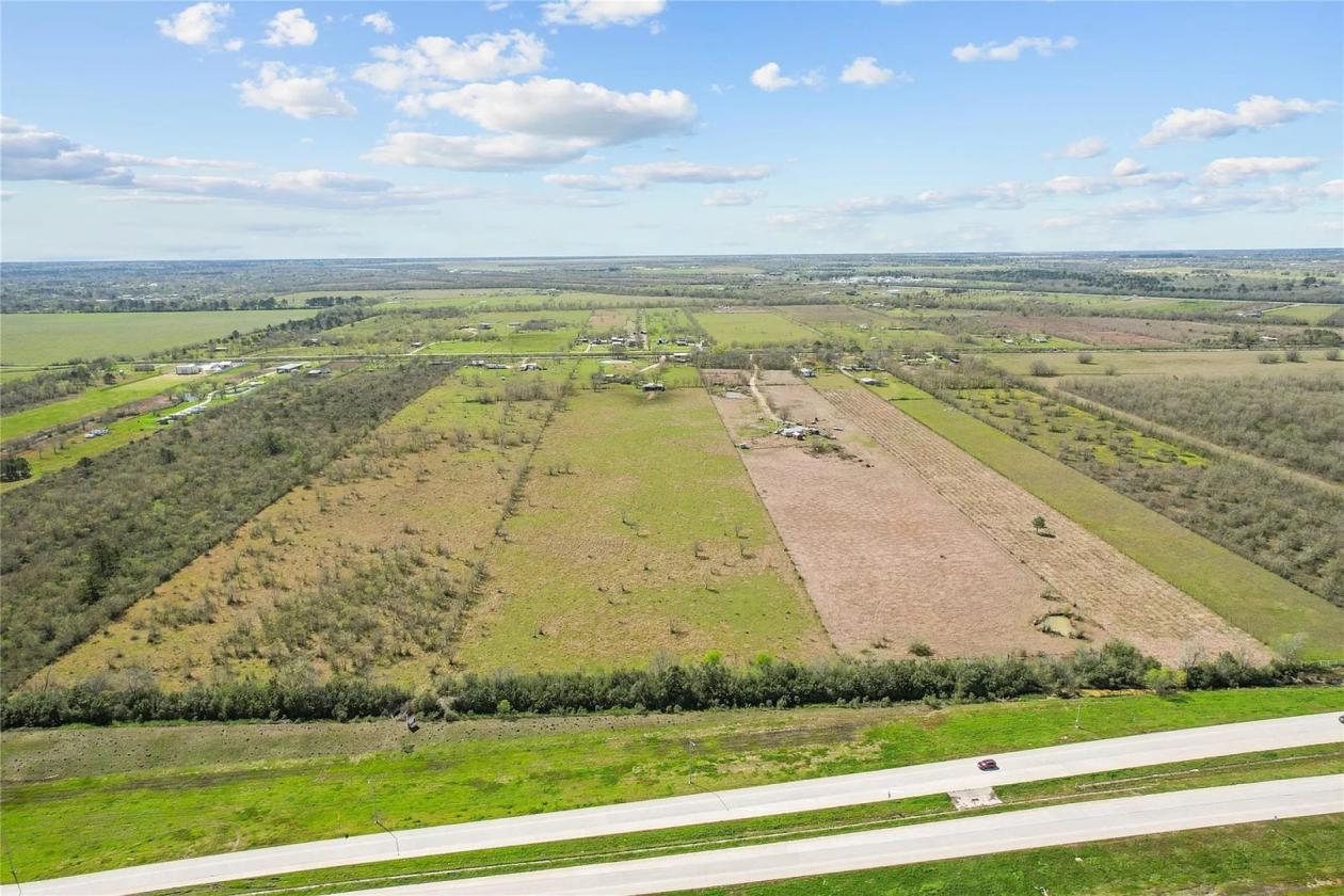 Prime 20-acre land investment opportunity - photo 2