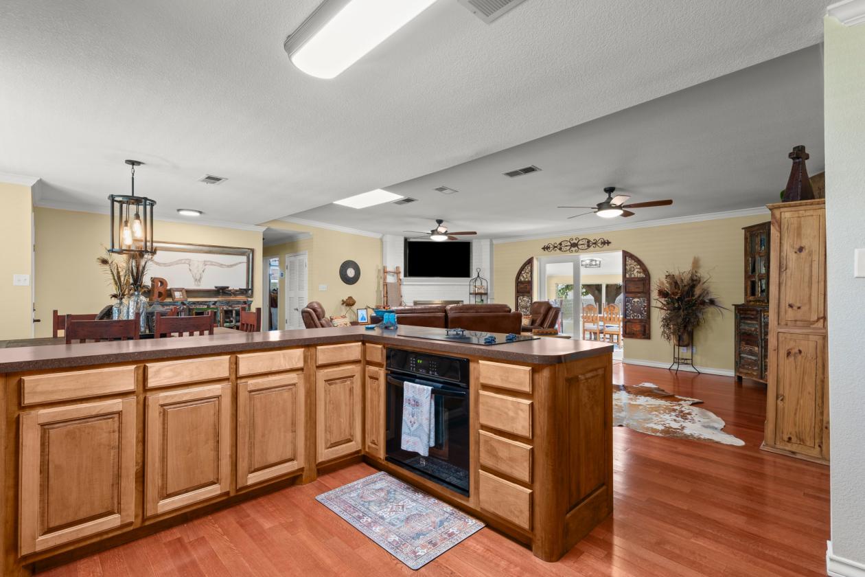 Horse property on 30 acres - photo 7