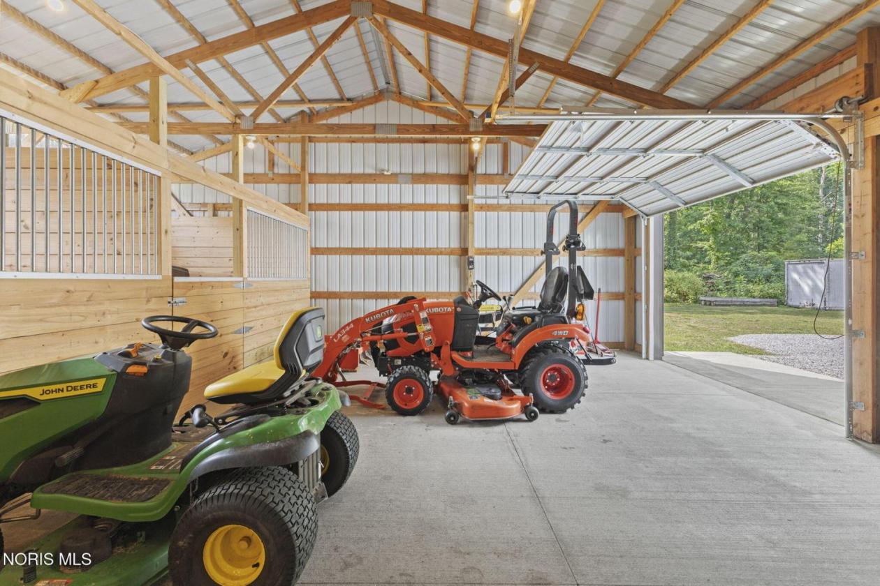 Amazing 15.5 Acre Equestrian Retreat - photo 27