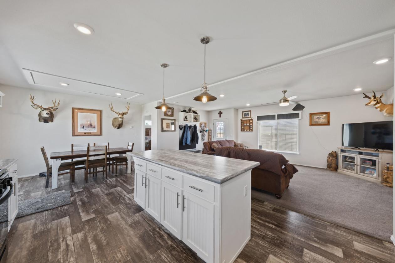 Ready For Horses ~  Turn Key Equestrian Property - photo 8