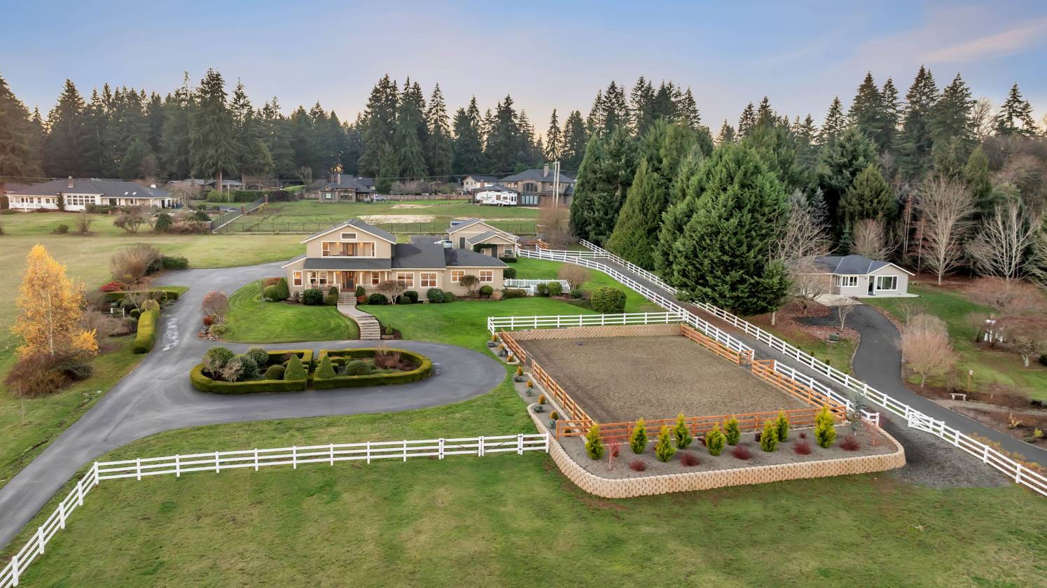 Horse Property for sale.