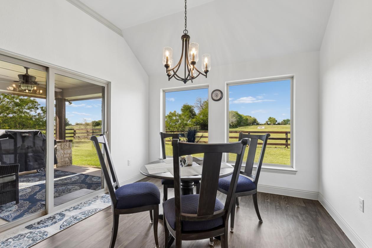 Luxury Acreage Living Without Compromise - photo 20