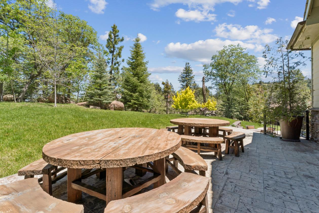 Luxury Equestrian Estate in the Mountains - photo 17