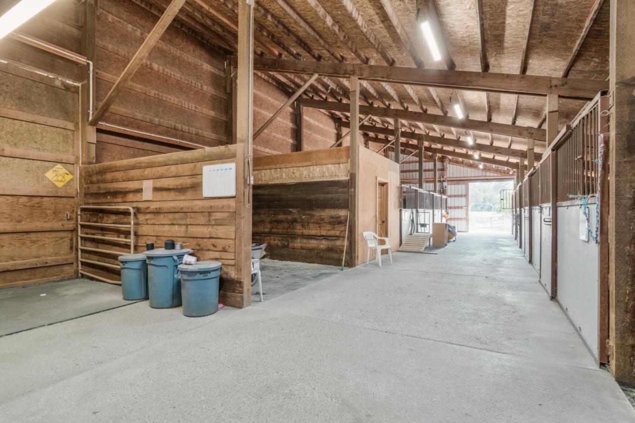 The Ultimate Horse Property with Indoor Arena - photo 25