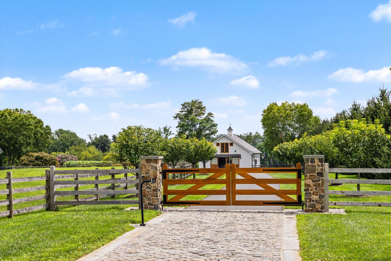 The Hart-Vorhees Farmstead - photo 26