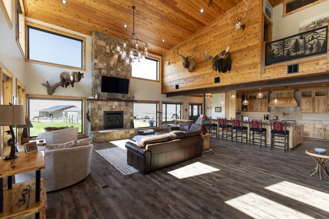 Yellowstone Corridor Luxury Horse Property - photo 17