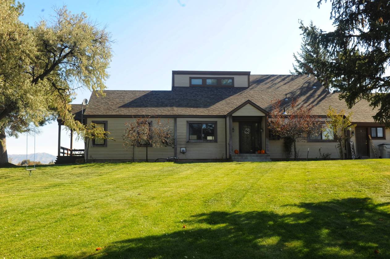 Beautiful Horse Property in Idaho Blackfoot, Bingham County, Idaho