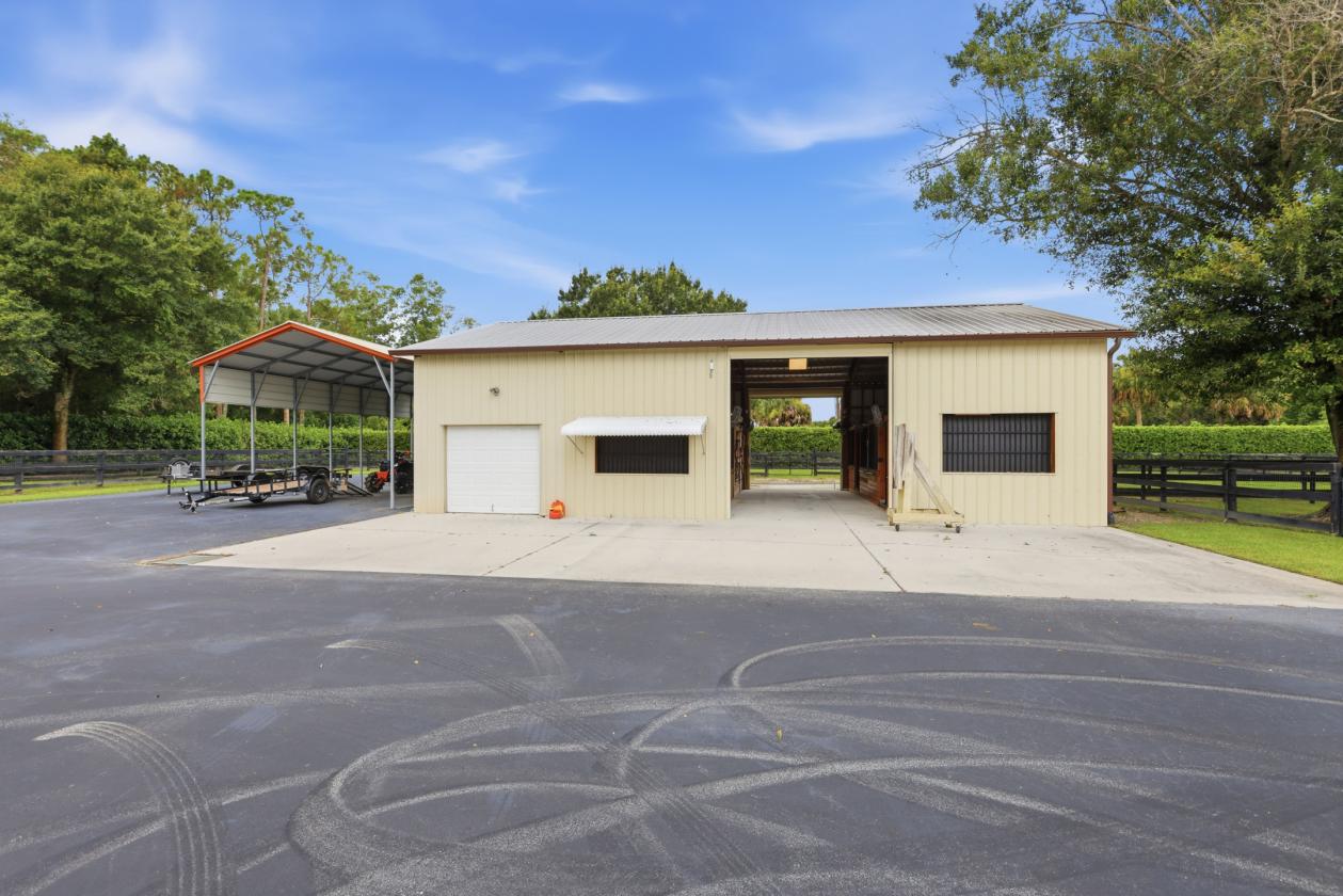 Luxury 5-Acre Equestrian Estate - photo 18