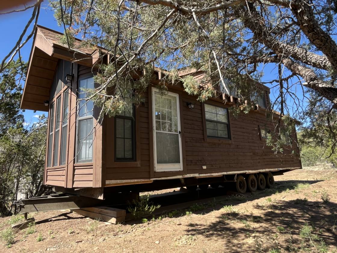 Luxury Lodge on 27 Acres with guest cabin - photo 23