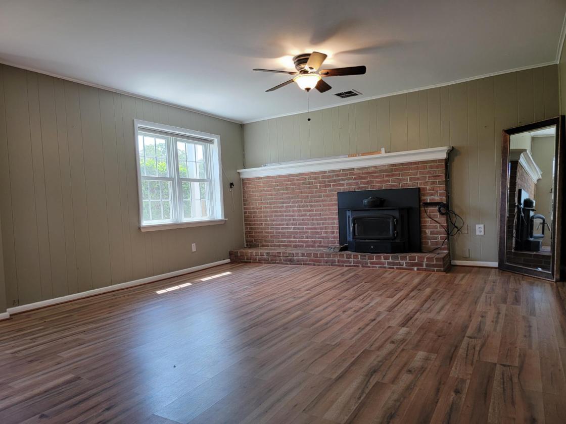 10-acre Horse Property with pool - photo 27