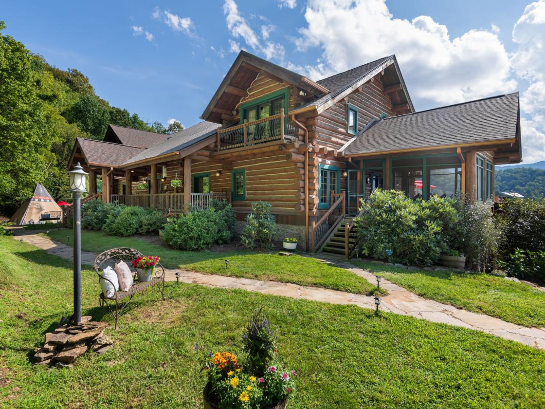 Mountain Equestrian Retreat and B& B Opportunity - photo 7