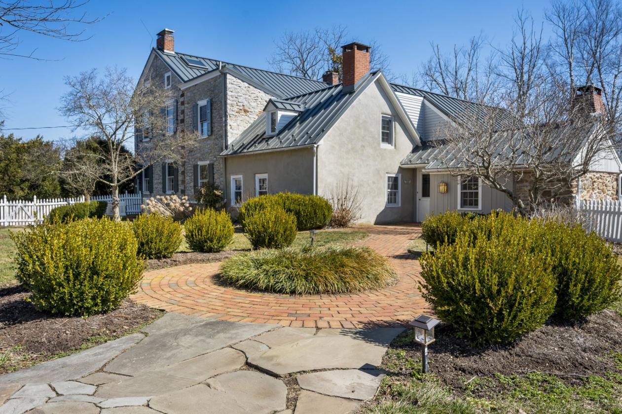 1700's Historical Society Tour Home - photo 4