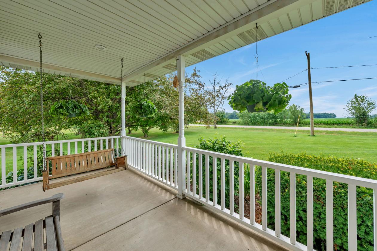 Home and Equestrian Farm on 10 Acres - photo 18