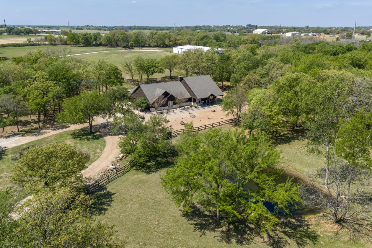 Prime Horse Property with Endless Potential - photo 5