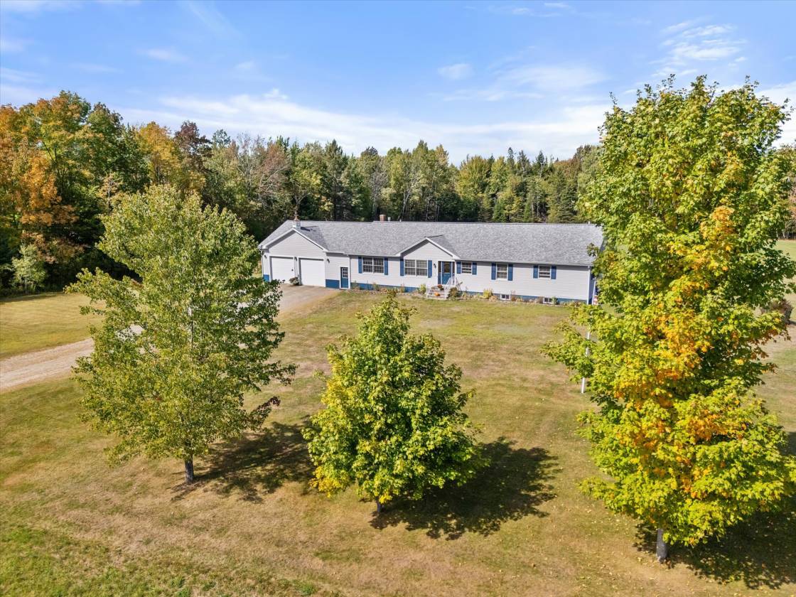 Horse Property for sale.