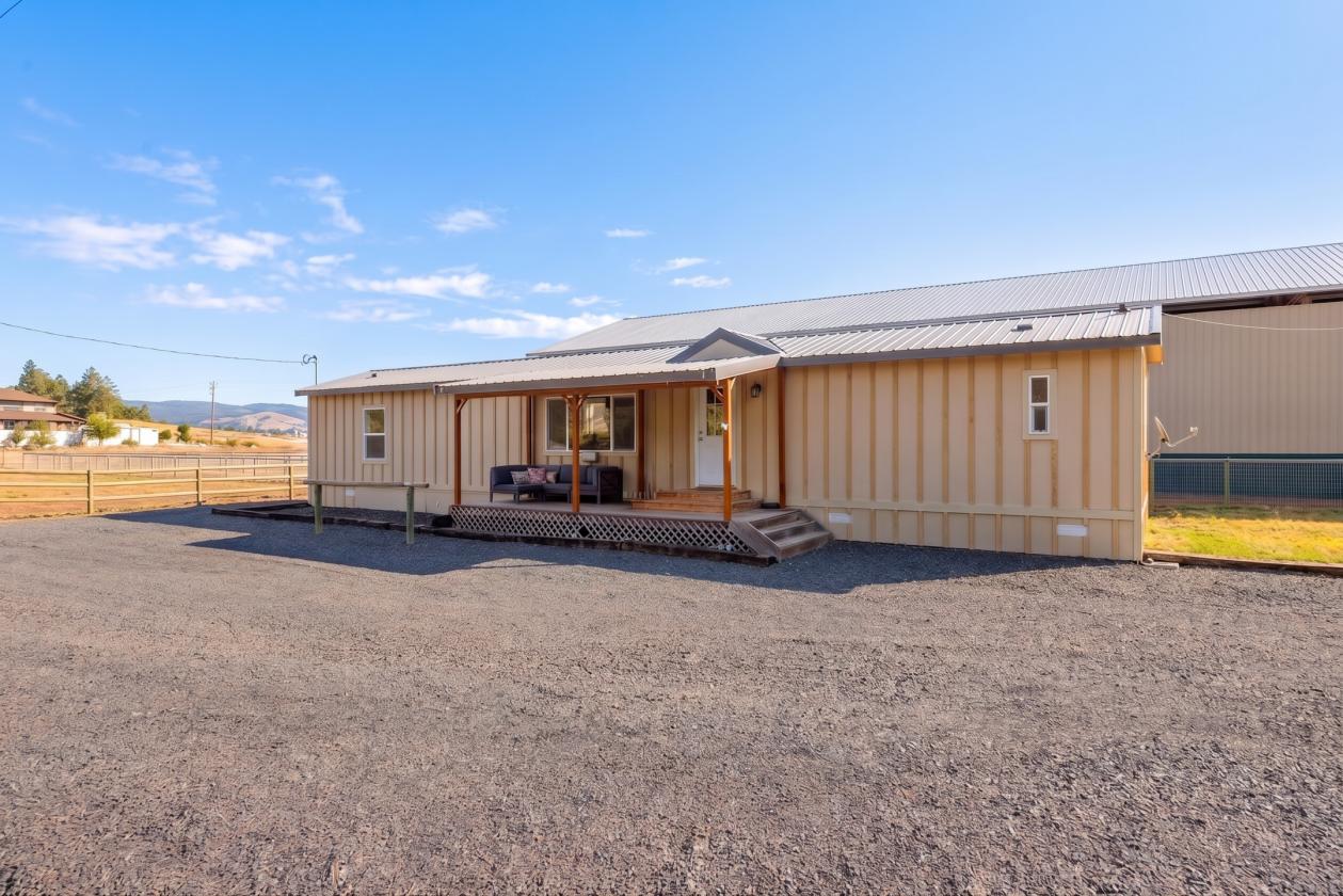 Commercial Horse Training Facility - photo 28