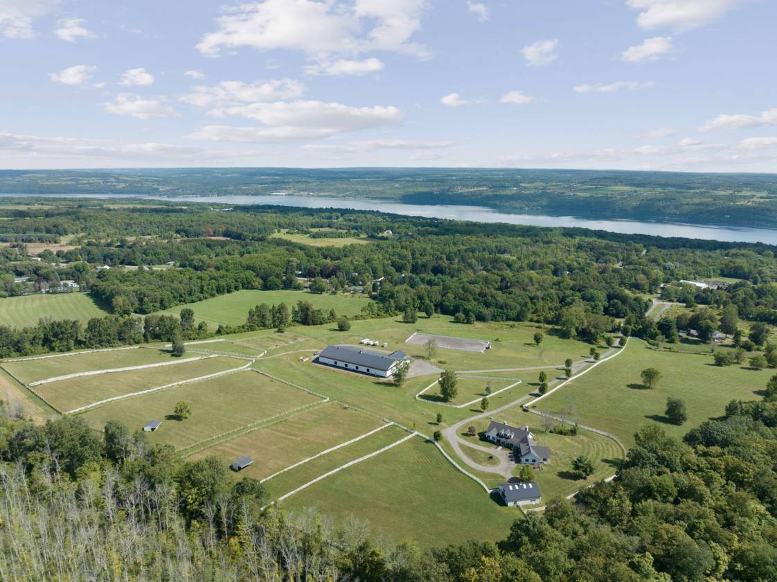 Elite Equestrian Estate! - photo 2