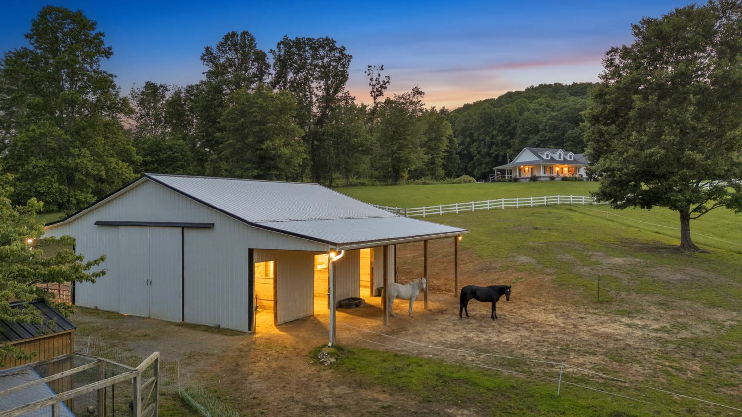 Horse Property for sale.
