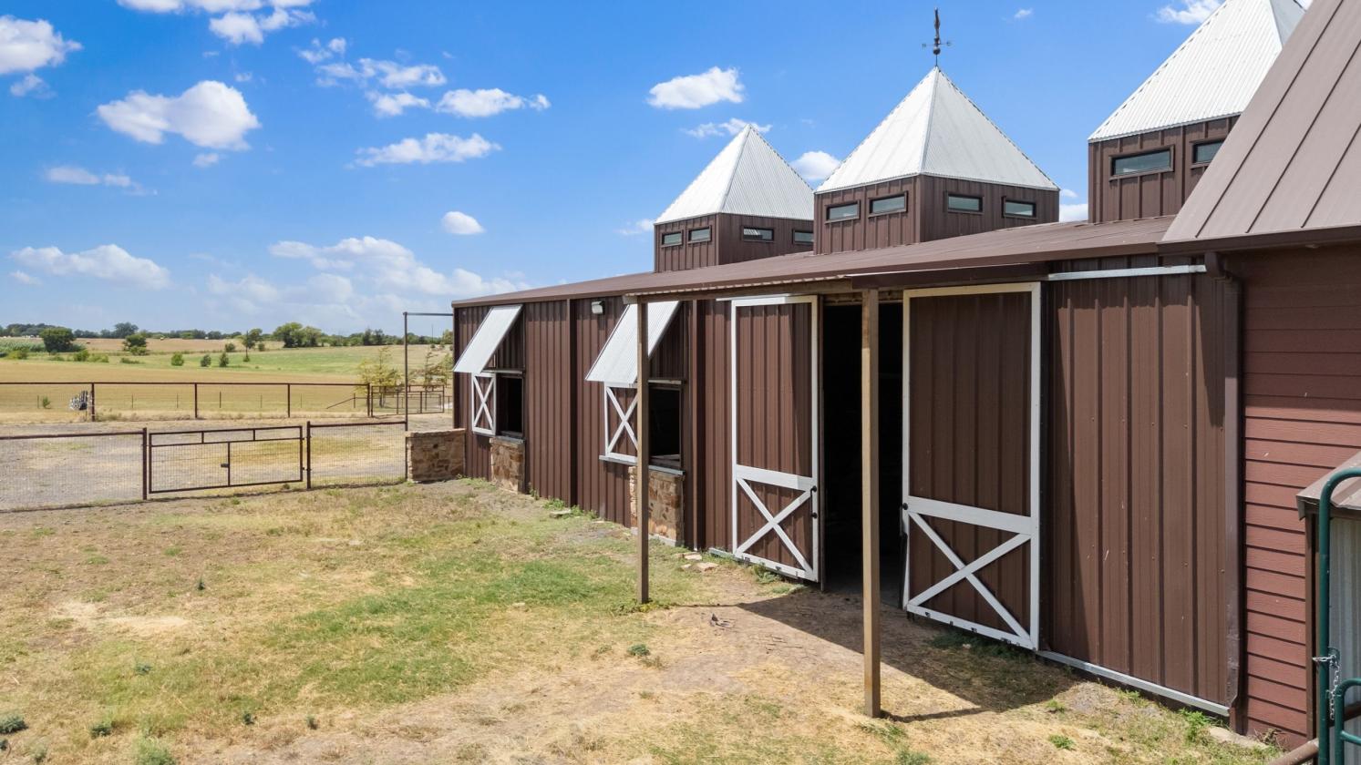 Your Texas Equestrian Dream Starts Here - photo 9