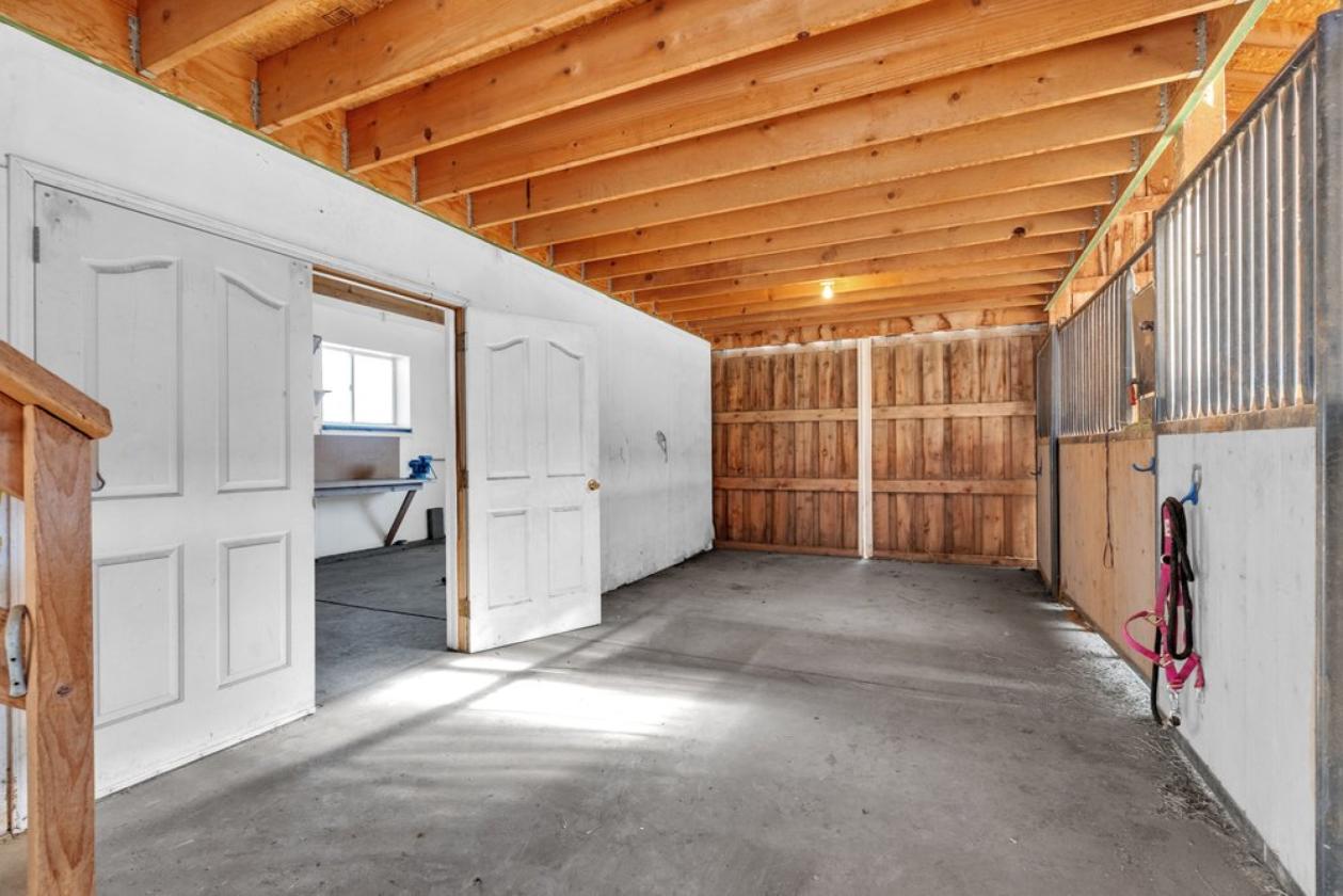 Wonderful Horse Property - photo 27
