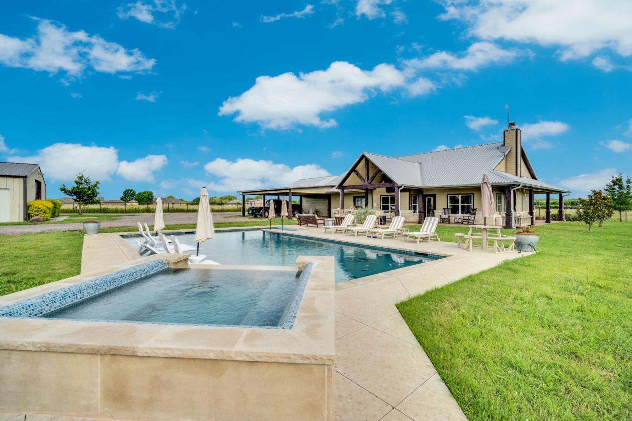 Turn Key Horse Property with Home and Pool - photo 21
