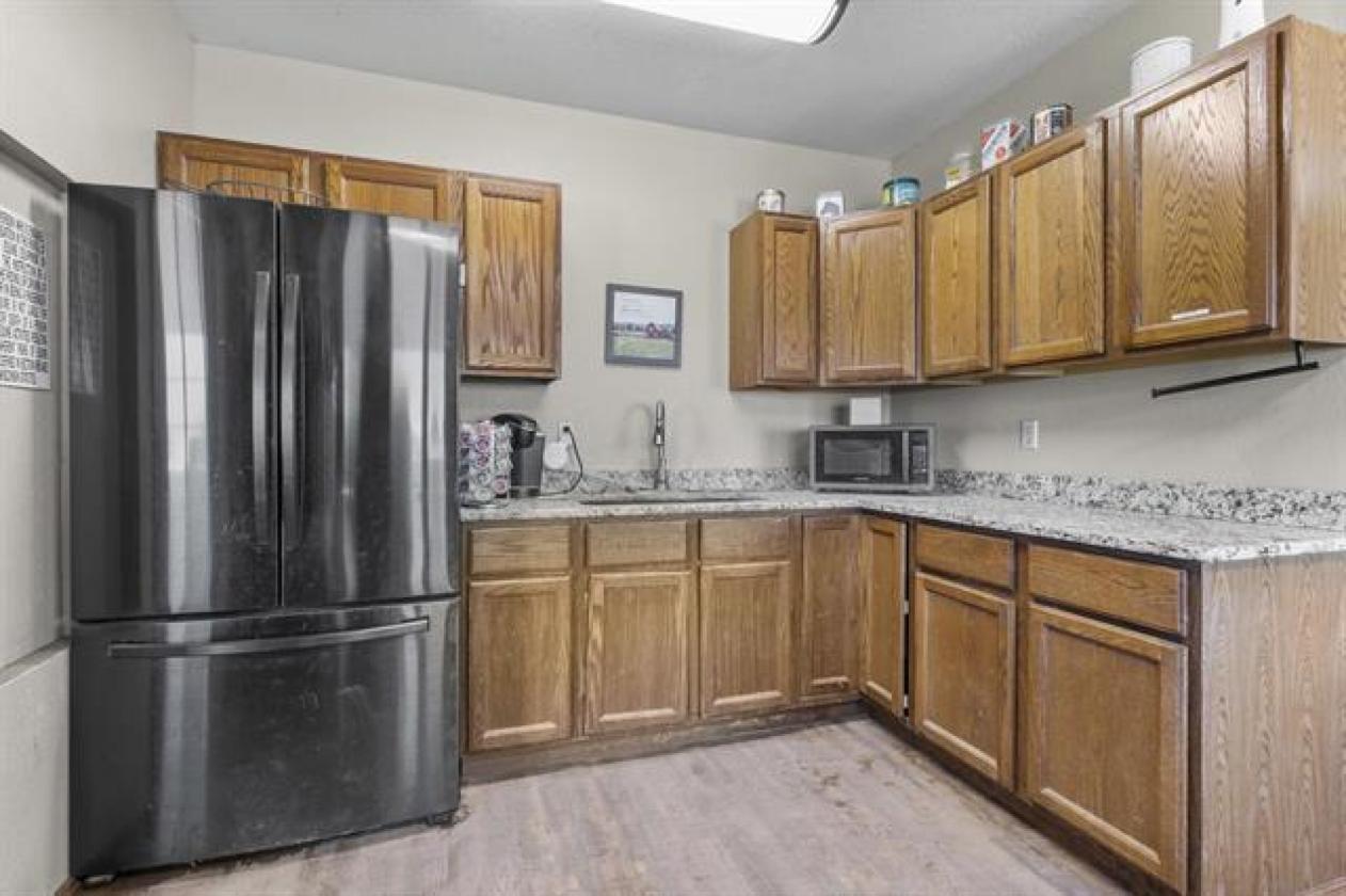Premier Turnkey Horse Facility with 34-Stall Heated Barn - photo 12