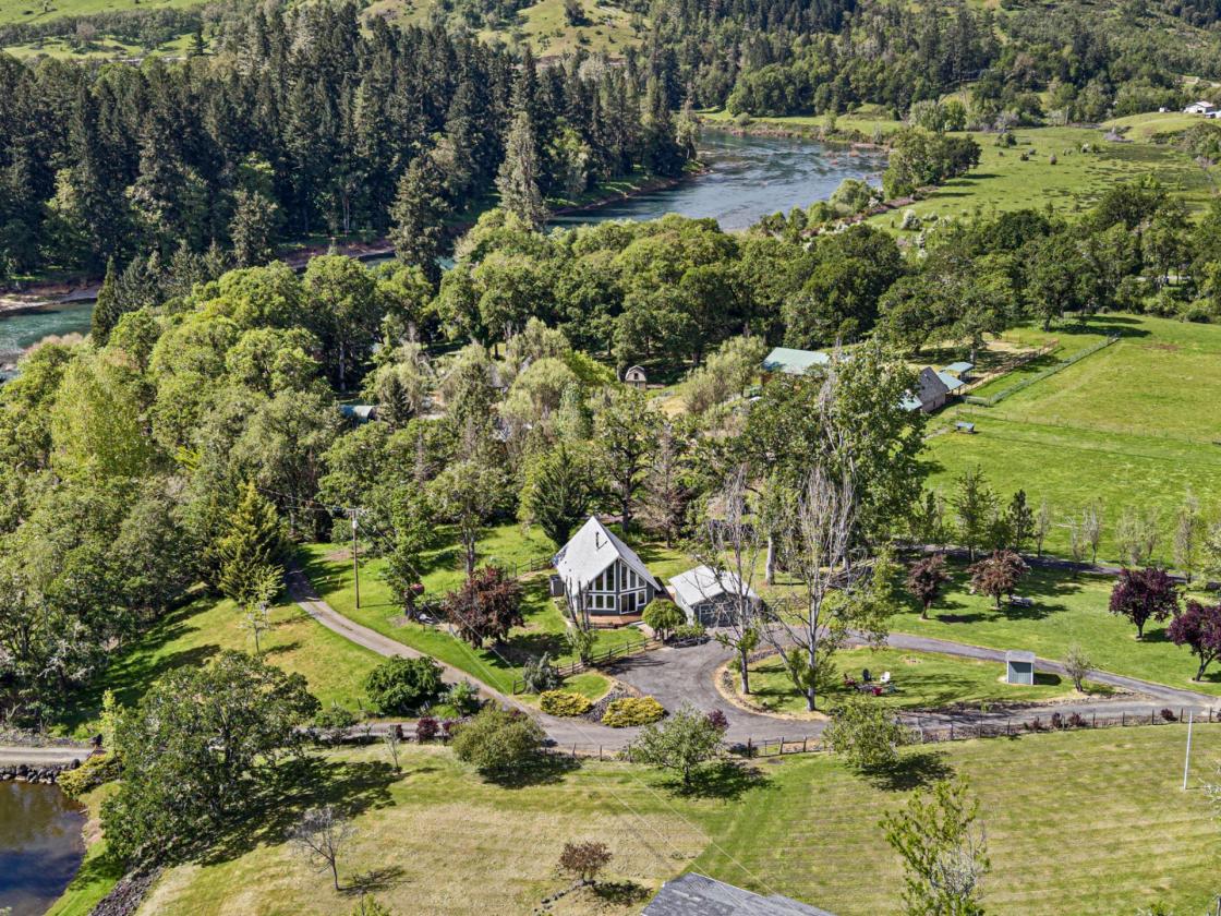 5 Acre horse property, fully remodeled home! - photo 30