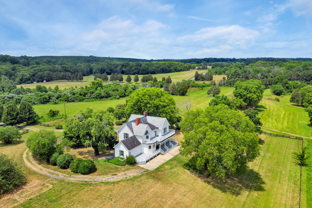 Wonderful Riverfront property with pasture and barn on over 50