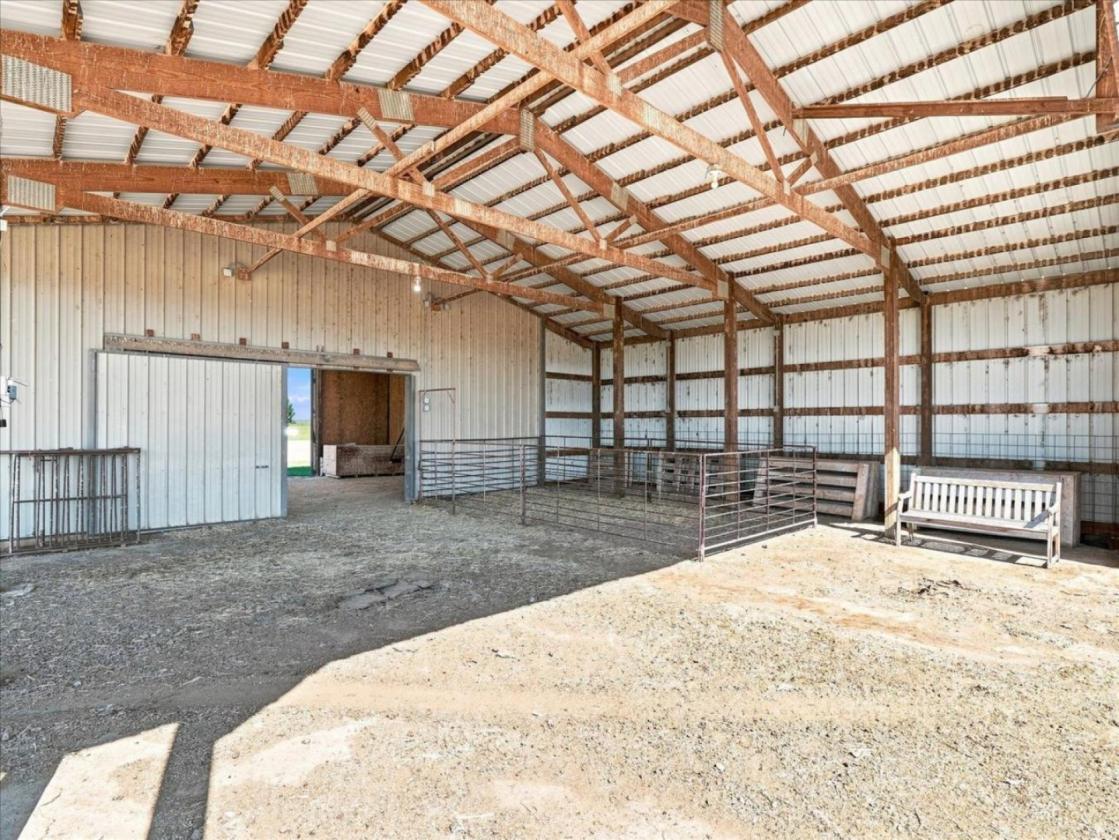 Livestock & Horse-Ready Home on 49.8+/- Acres - photo 25