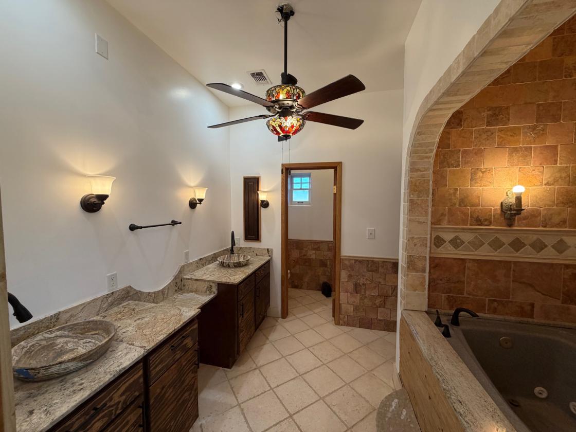 Southwest Estate - photo 21