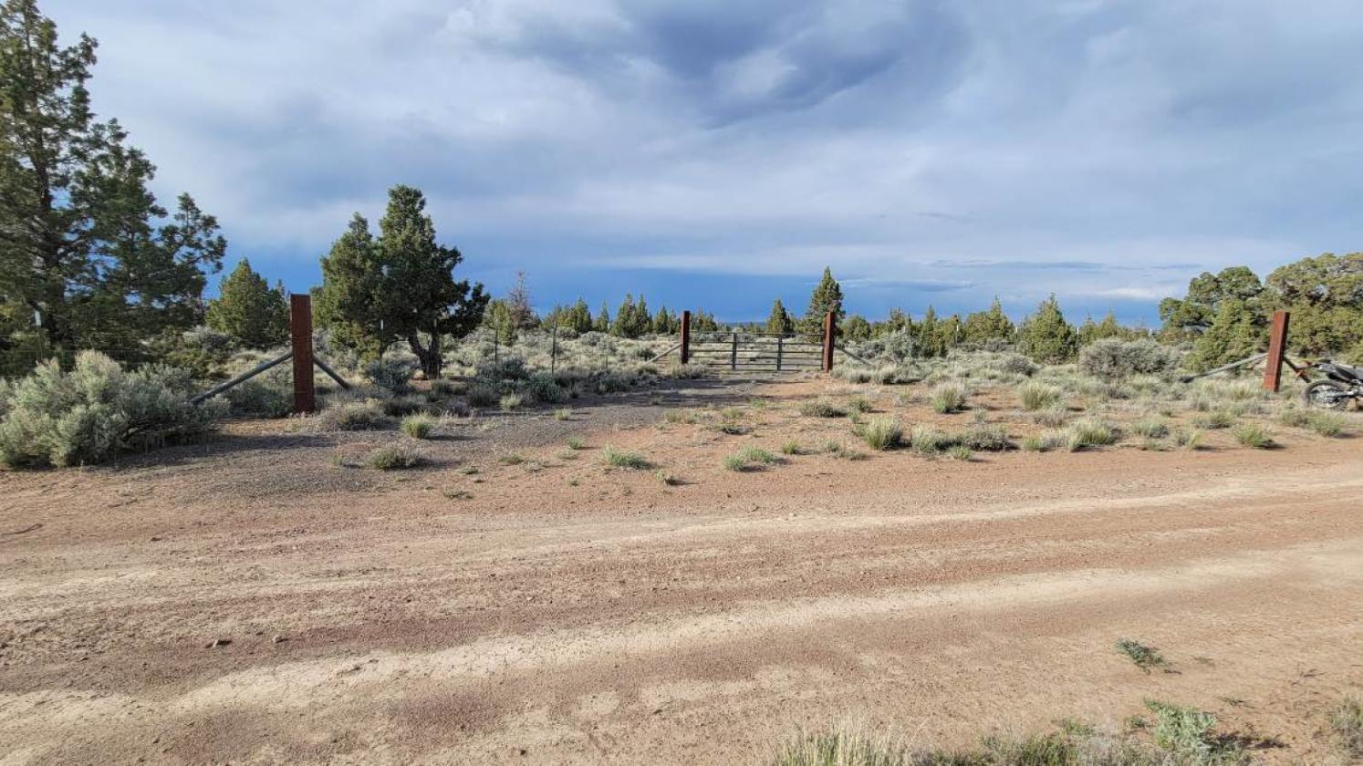 9.8 Buildable acres / Cross fenced - photo 8