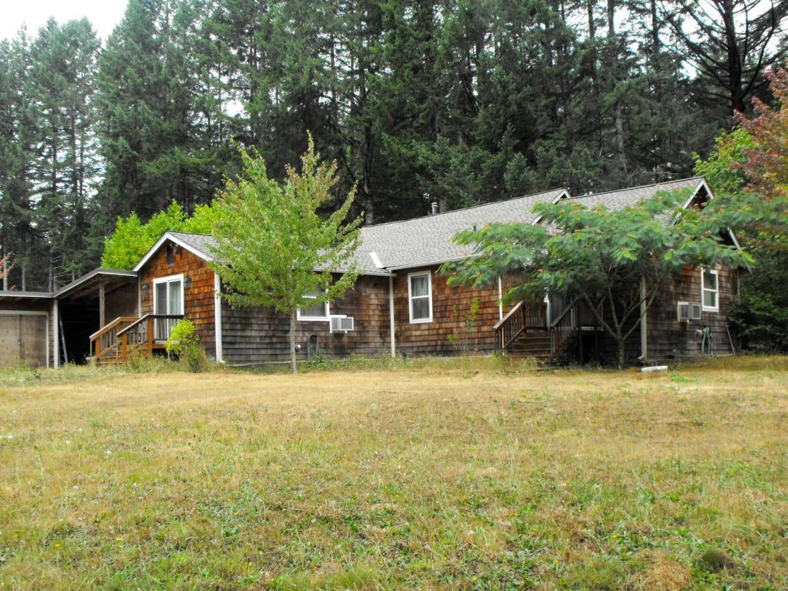 19 Acre farm Property in Walton. Remodeled Ranch house with... Walton, Lane County, Oregon
