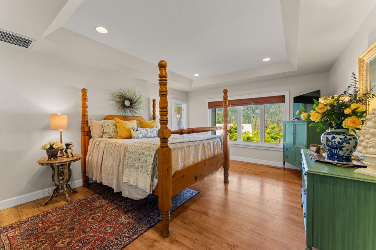 Wine Country Horse Farm with Guest Cottage! - photo 12
