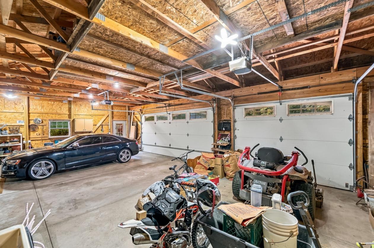 10-Acre Equestrian Estate in Prime Delaware County - photo 8