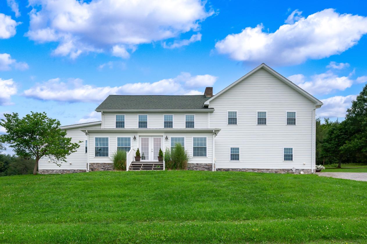 Prime Horse Property on 19 Acres - photo 2