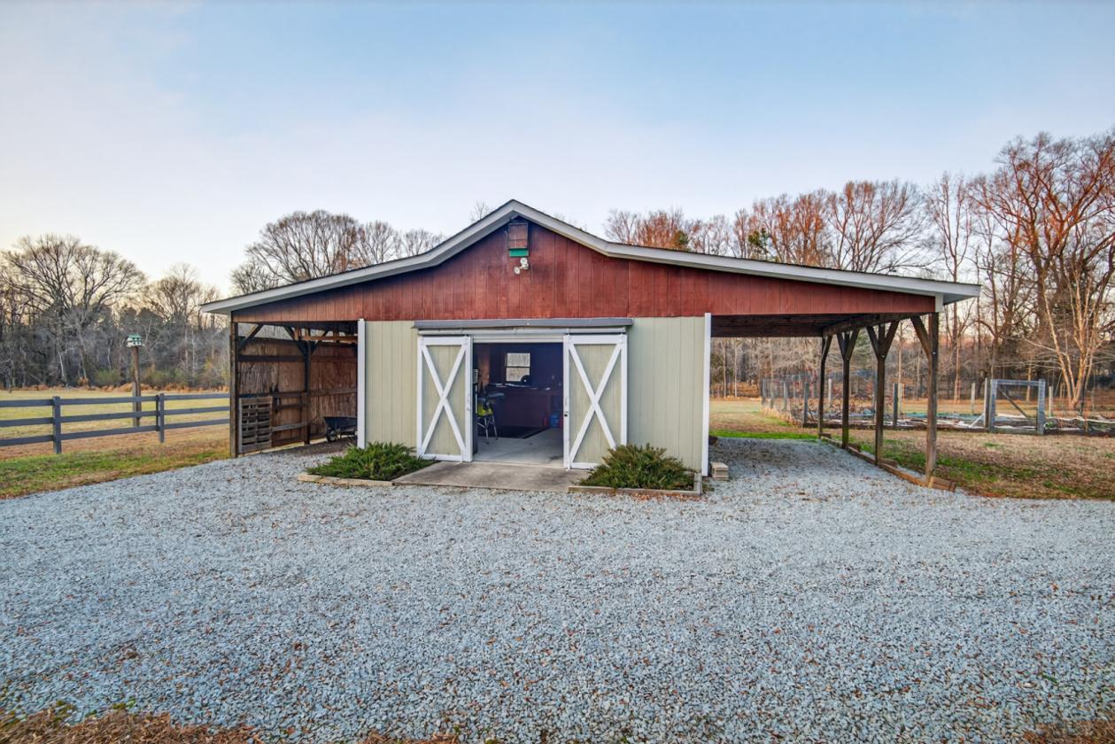 13 Acres of Pasture, Home & Tennis Ct - photo 7